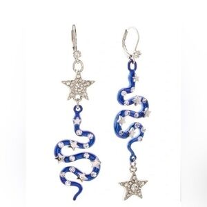 NWT BETSEY JOHNSON SNAKE AND STAR UPSIDE DOWN EARRINGS